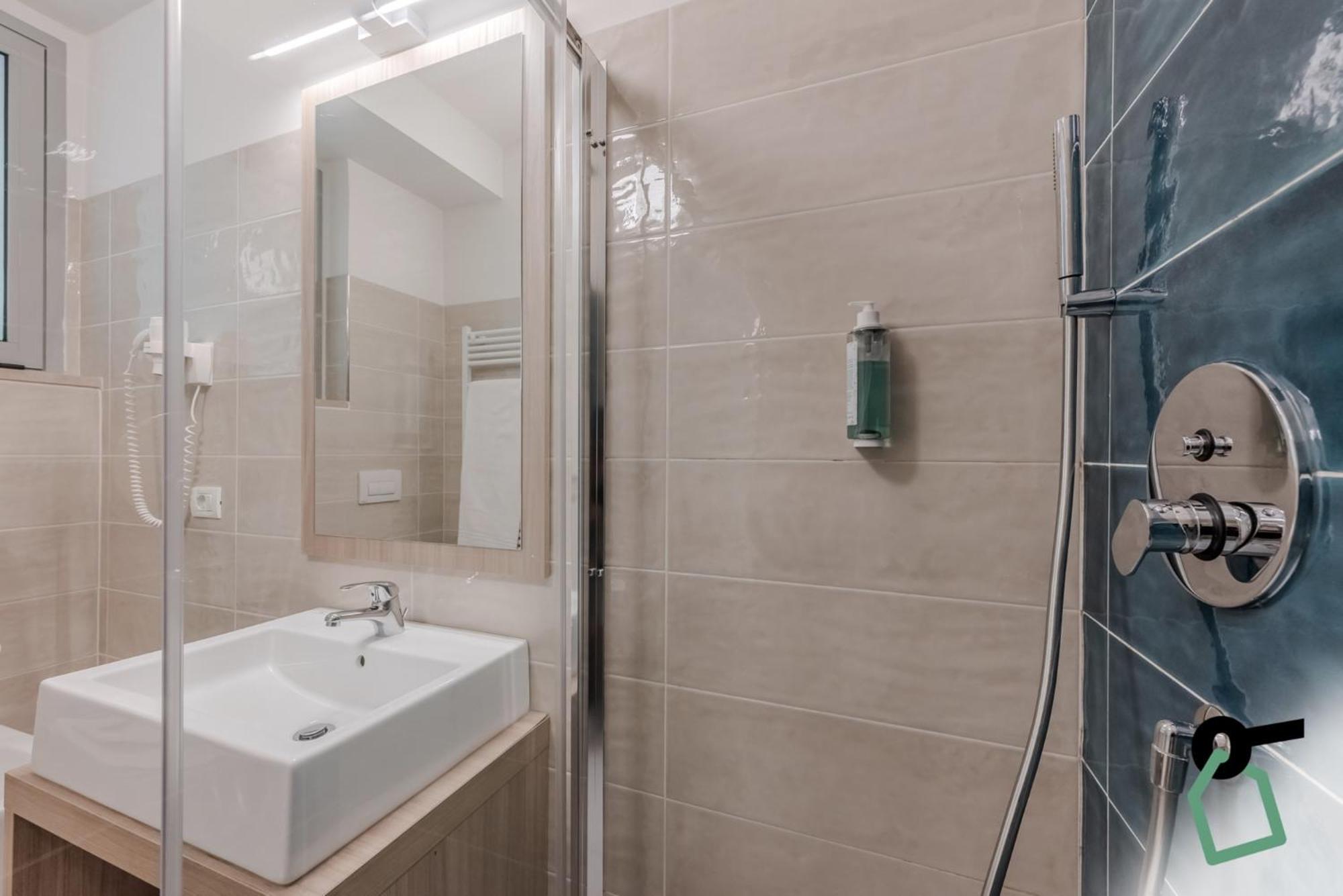 Hotiday Apartment Collection - Desenzano Desenzano del Garda Eksteriør bilde